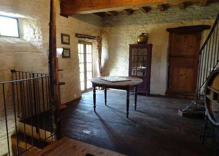 Manor In Cotentin With Historic Charm Сasa de vacaciones